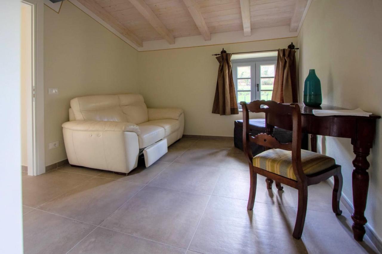 Agriturismo I Giunchi Mochignano Екстериор снимка