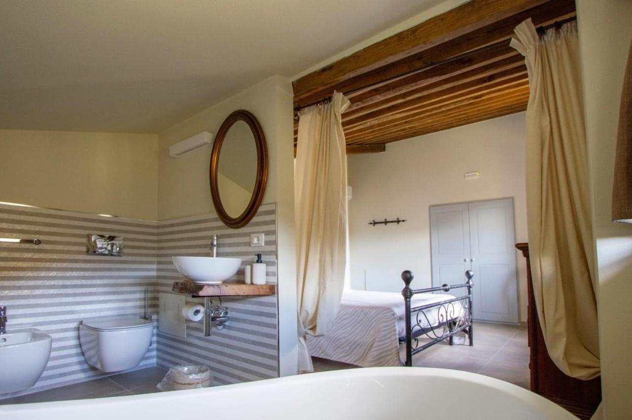 Agriturismo I Giunchi Mochignano Екстериор снимка